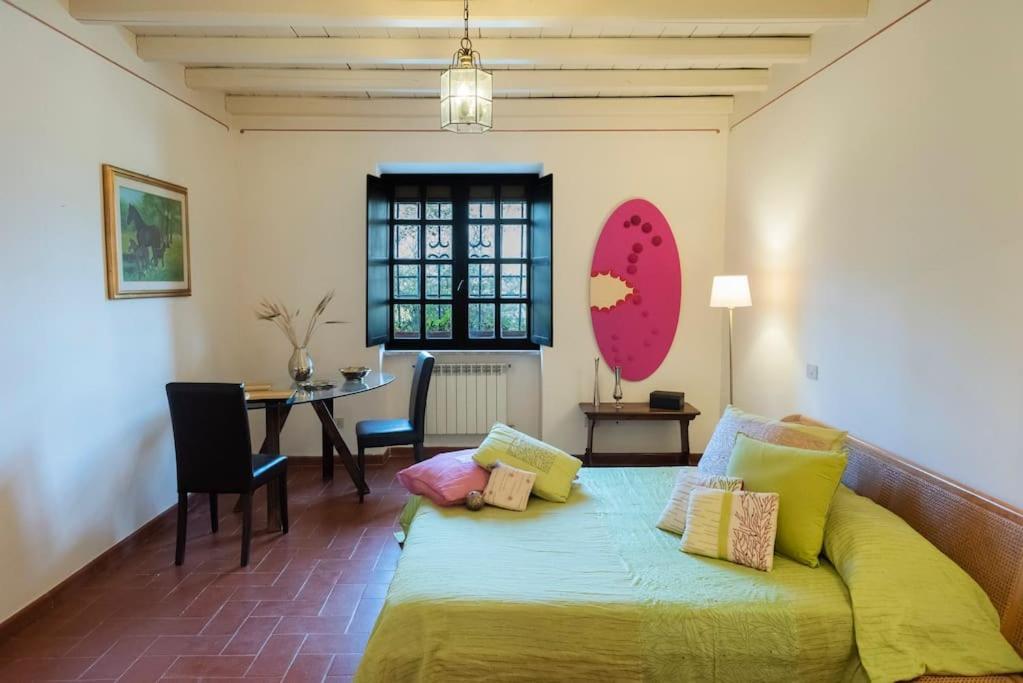 Apartment In Luxuryproperty Privatepool Garden Bbq Airc X8 Castelnuovo Di Porto Екстериор снимка