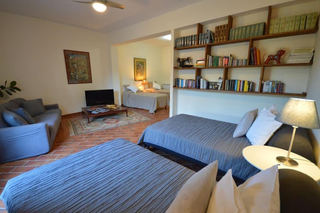Apartment In Luxuryproperty Privatepool Garden Bbq Airc X8 Castelnuovo Di Porto Екстериор снимка