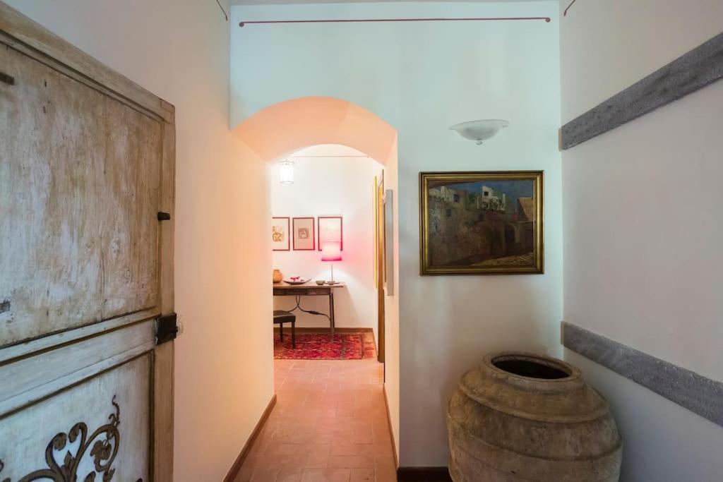 Apartment In Luxuryproperty Privatepool Garden Bbq Airc X8 Castelnuovo Di Porto Екстериор снимка